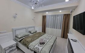 Business International Apartments Center In Chisinau